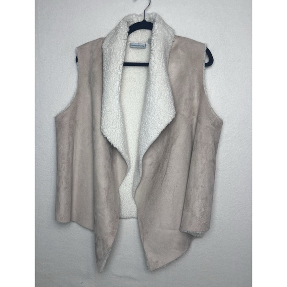 Amanda Charles Women's Faux Suede Fleece Lined Open Front Vest Size Large Tan - Picture 1 of 9